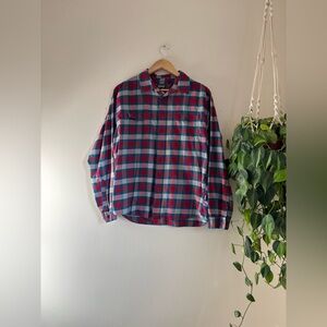 Patagonia Long-Sleeved Organic Cotton Buckshot Shirt